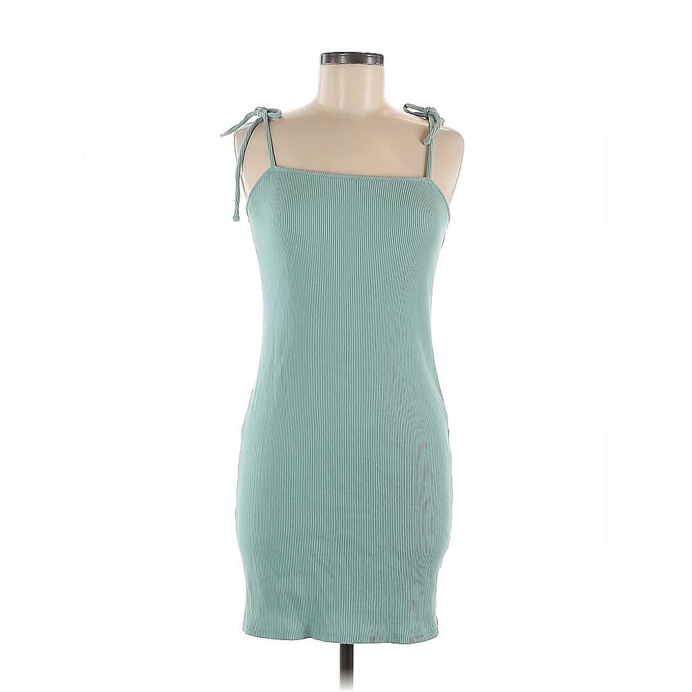 Large mint green Wild Fable casual cocktail dress.
